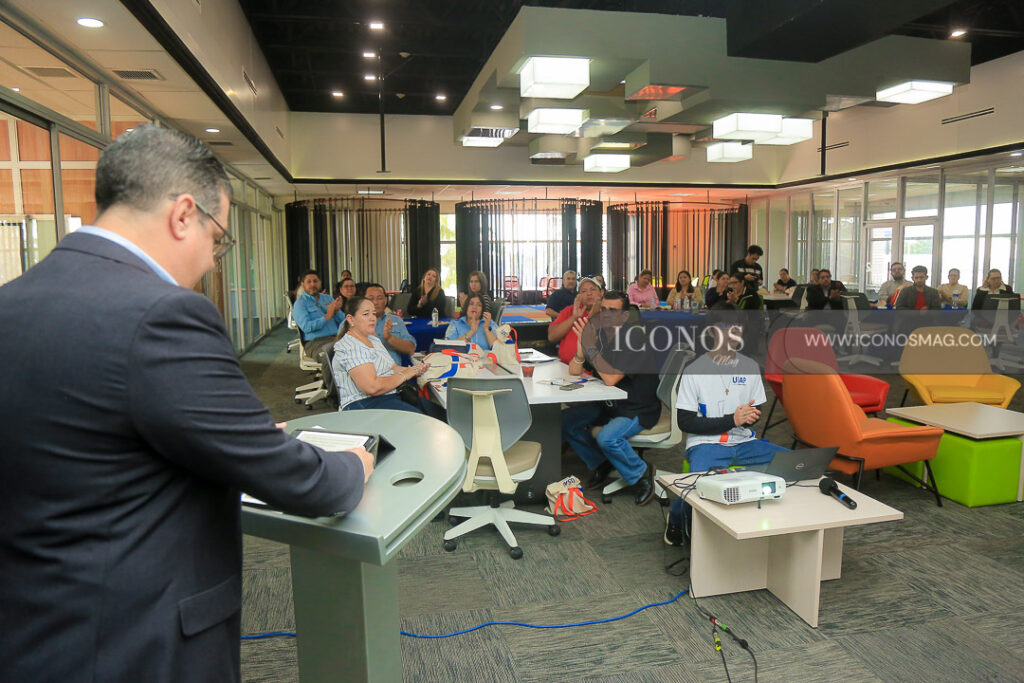 familias fuertes en tiempos digitales by usap honduras