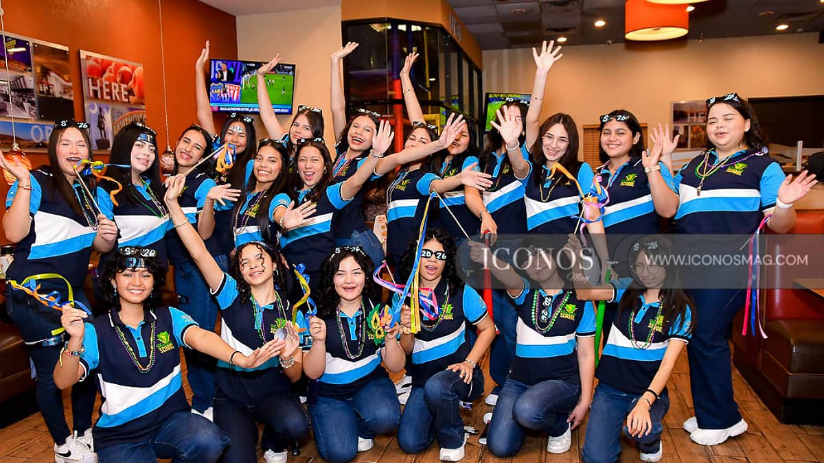 SEGUNDA PARTE La entrance de los <em>Seniors Eagles FBS</em> 2026 by Florencia Bilingual School