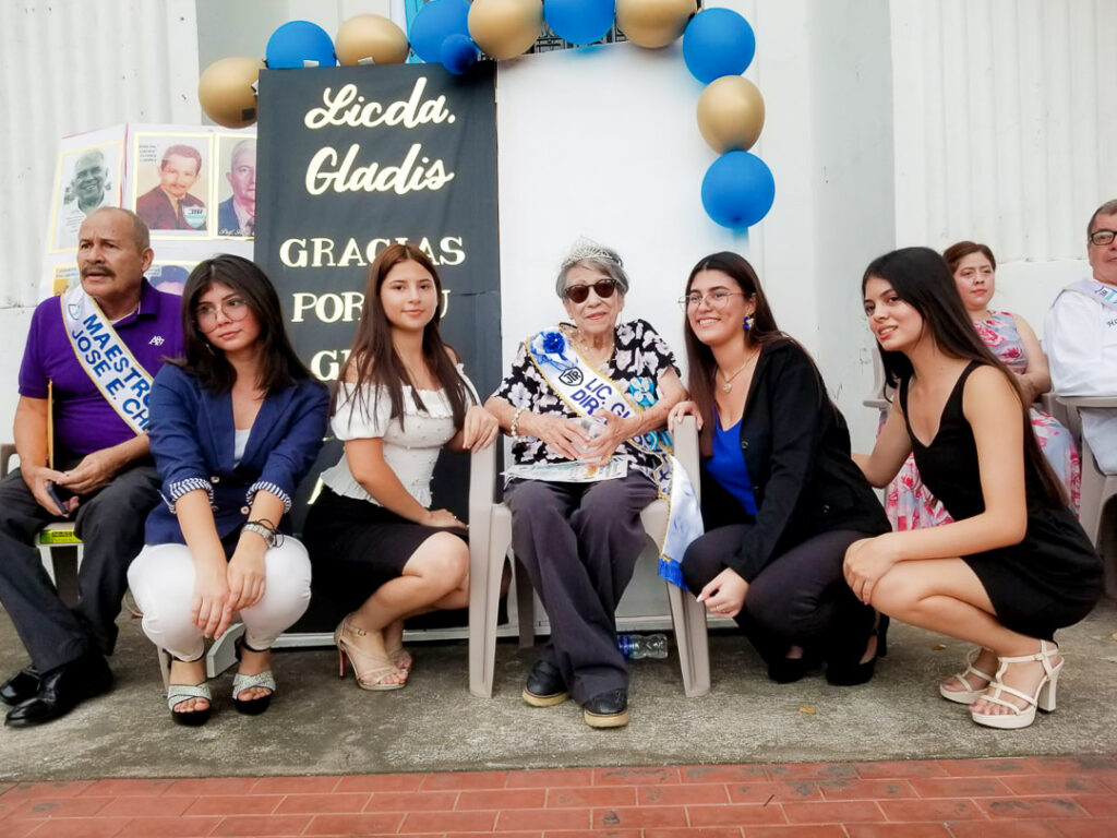 gladys victoria fajardo ferrari