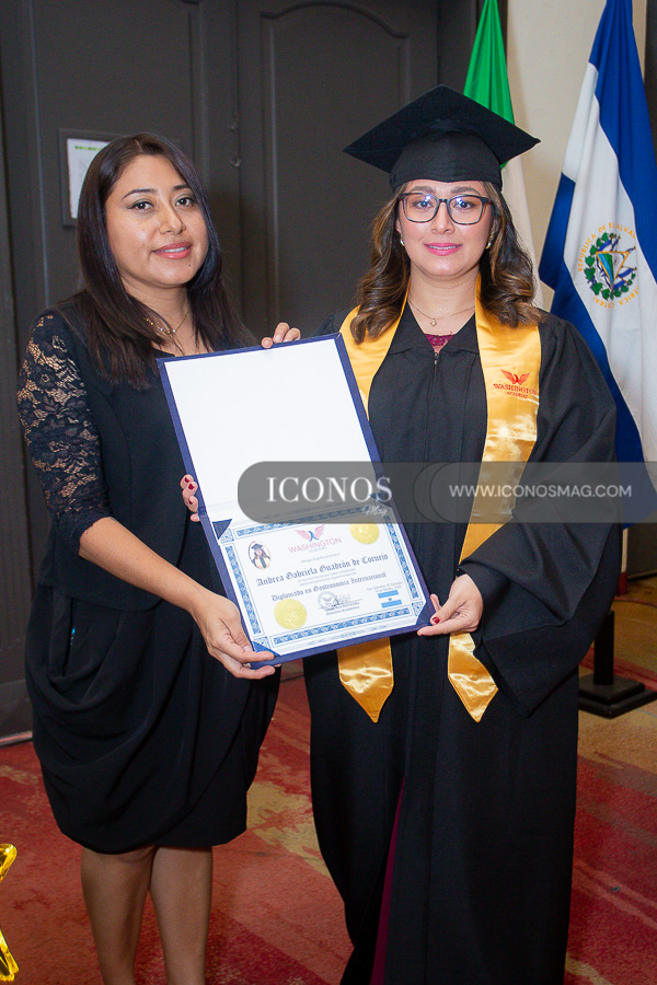 graduacion washintong academy el salvador