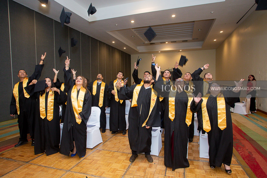 graduacion washintong academy el salvador