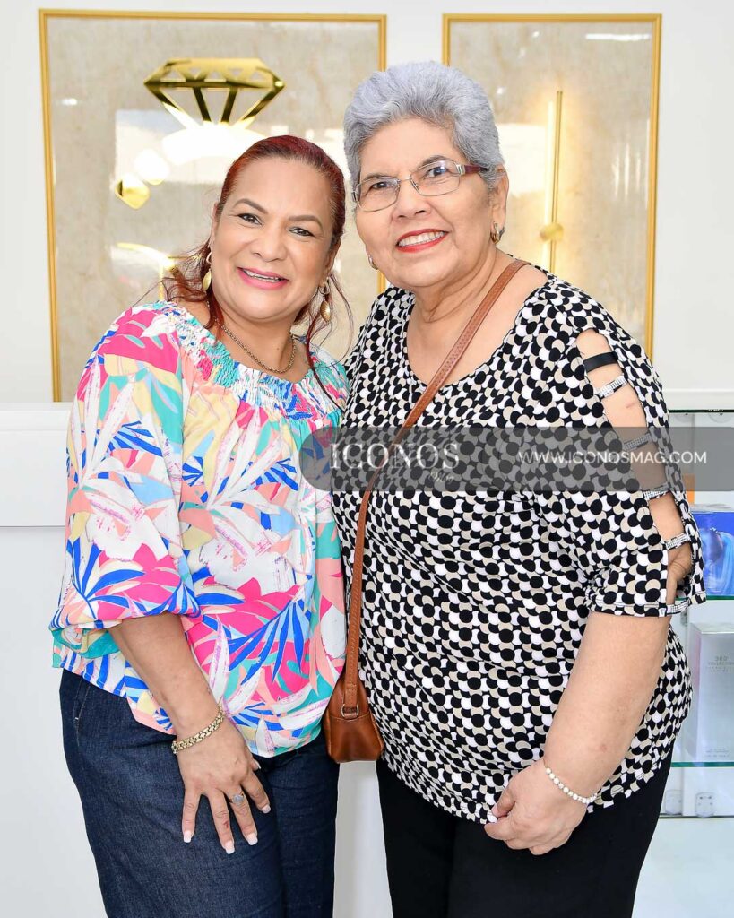 grand opening joyeria monks town center honduras