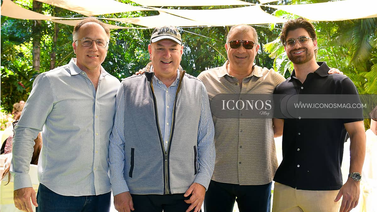 PRIMERA PARTE El desayuno de despedida de la boda de Marcela Andonie Díaz del Valle y Carlos Moisés Simán Hasbun