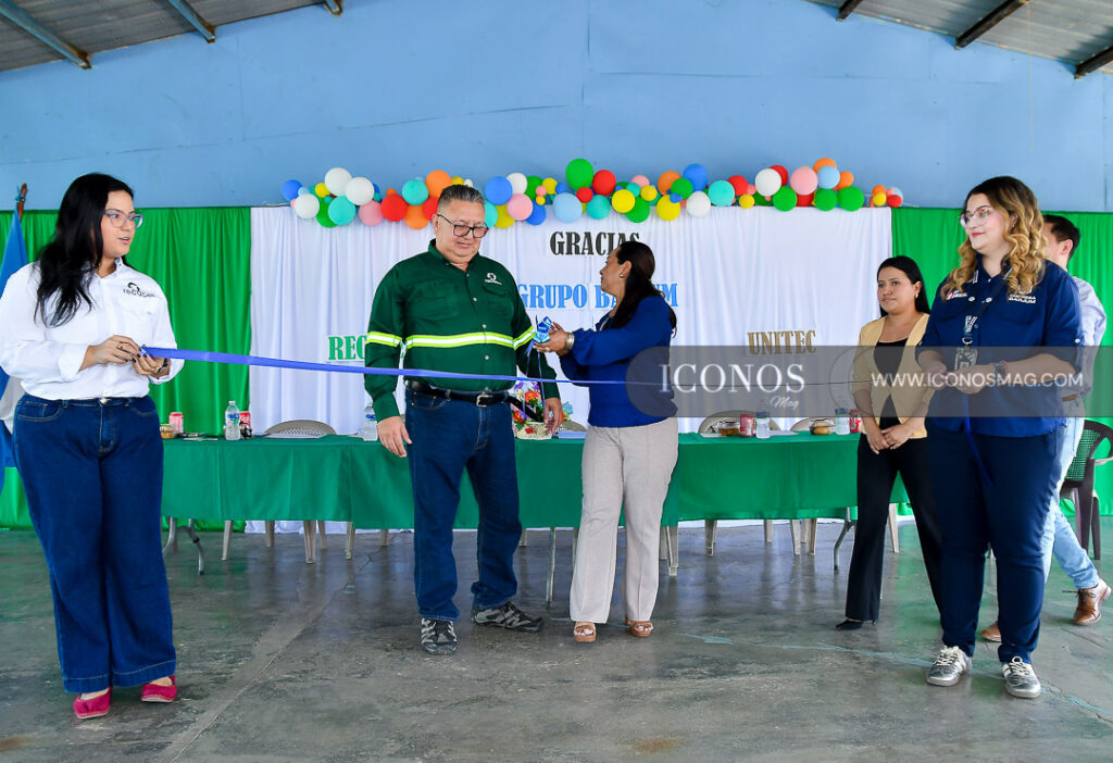 reactivacion aula tecnologica by recacel honduras