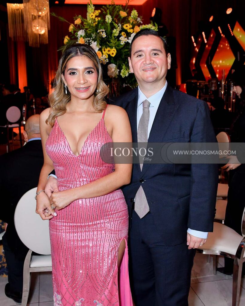 renovacion votos Mendy Jessel Ramrez de Regalado y Delmer Edgardo Regalado Castellanos