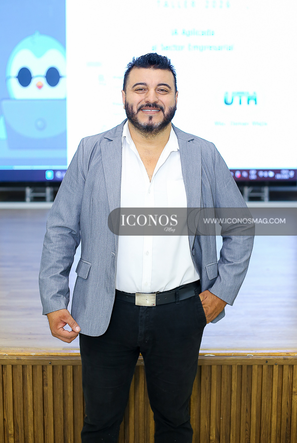 Conferencia ia aplicada a nivel empresarial by uth