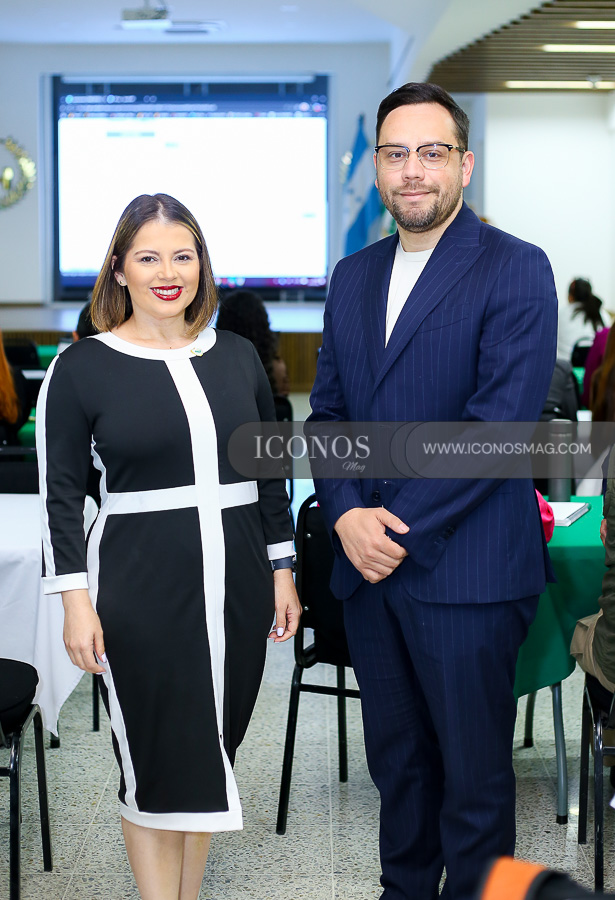 Conferencia ia aplicada a nivel empresarial by uth