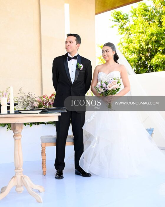 PORTADA boda Cristina Maria Rivera Sosa y Fernando David Funez Moncada