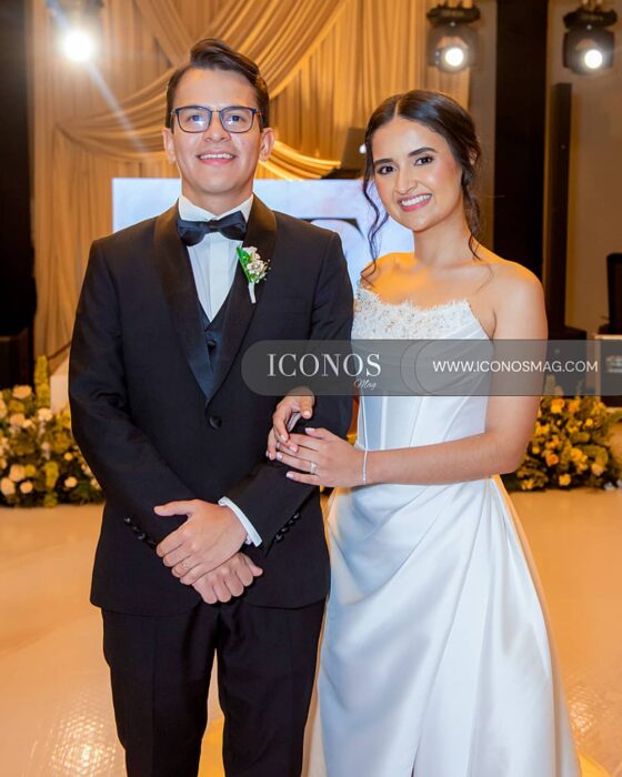 PORTADA boda Fabiola Perdomo y Daniel Oyuela