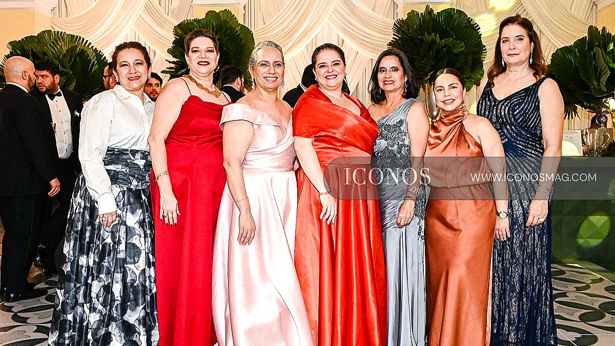 TERCERA PARTE La boda de Paula Augustinus Gusmão y Jimmy Sansur Wills