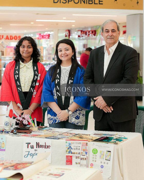 PORTADA calendarios japoneses by Mega Mall Honduras