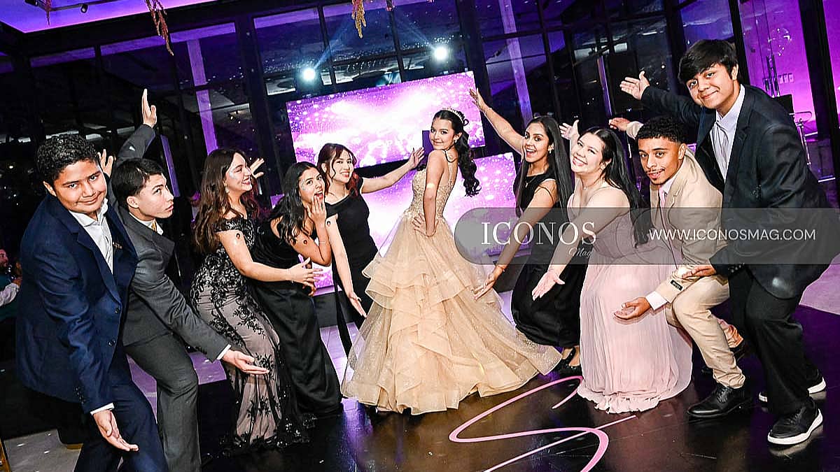 SEGUNDA PARTE Los quince años de Emily Sophya López Izaguirre