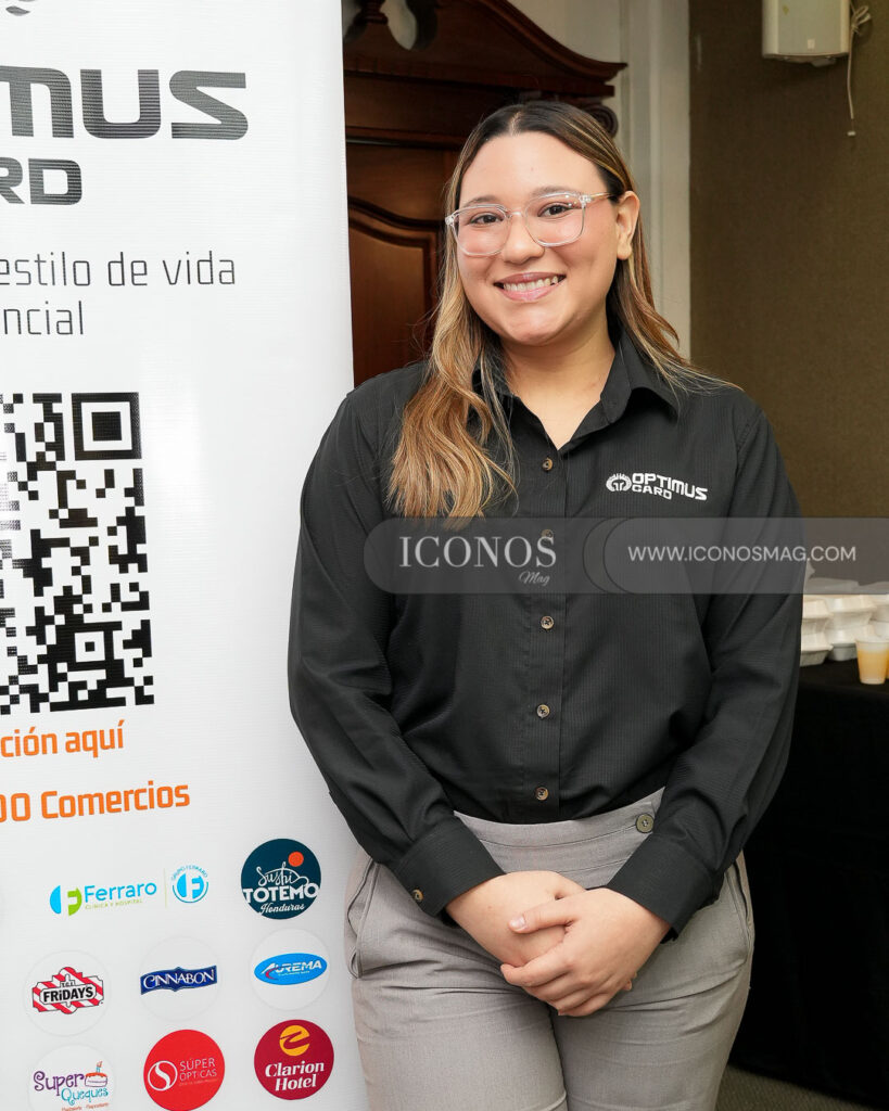 alianza optimus card y skill up