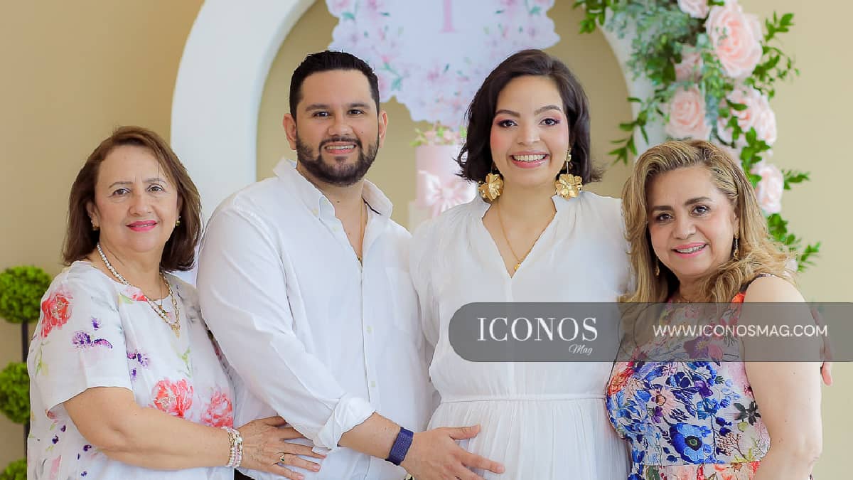 El <em>baby shower </em>de Karla Alejandra López Bustillo