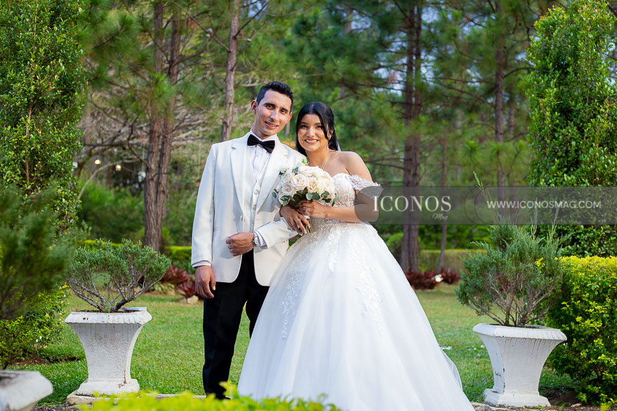 boda arnold arriaza y andrea canales casa venuat