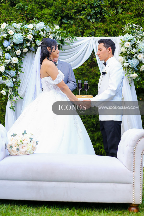 boda arnold arriaza y andrea canales casa venuat