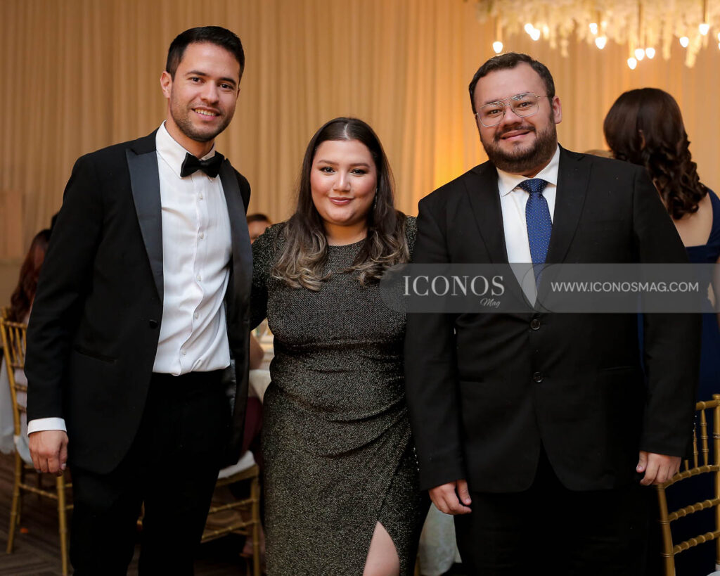 boda religiosa de gabriela margarita mayes flores y victor alejandro cousin handal