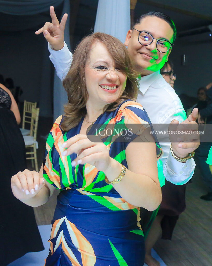 boda sorayda lizzette caceres colindres y hector rodolfo paguada conteras