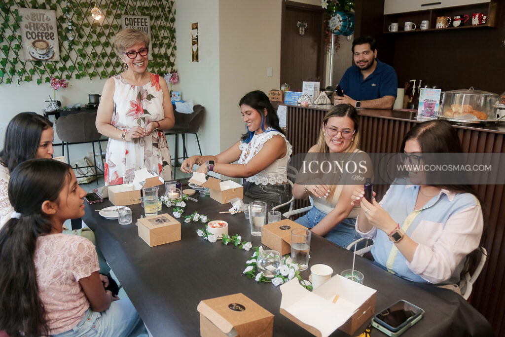 candle coffee experience by blend coffee honduras