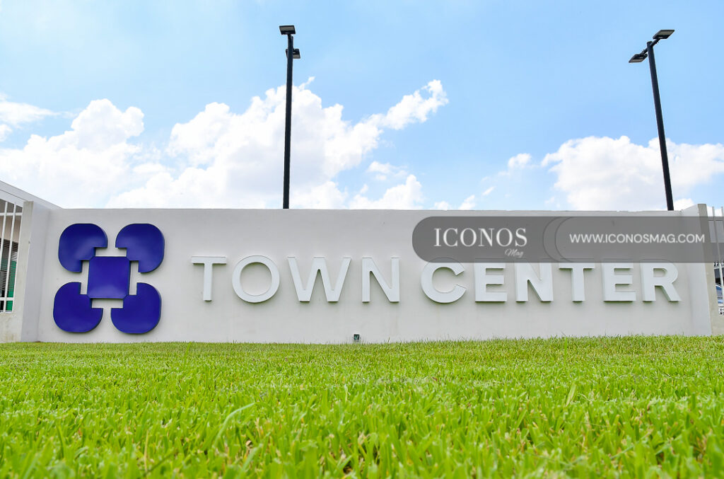 ceremonia Inauguracion town center honduras