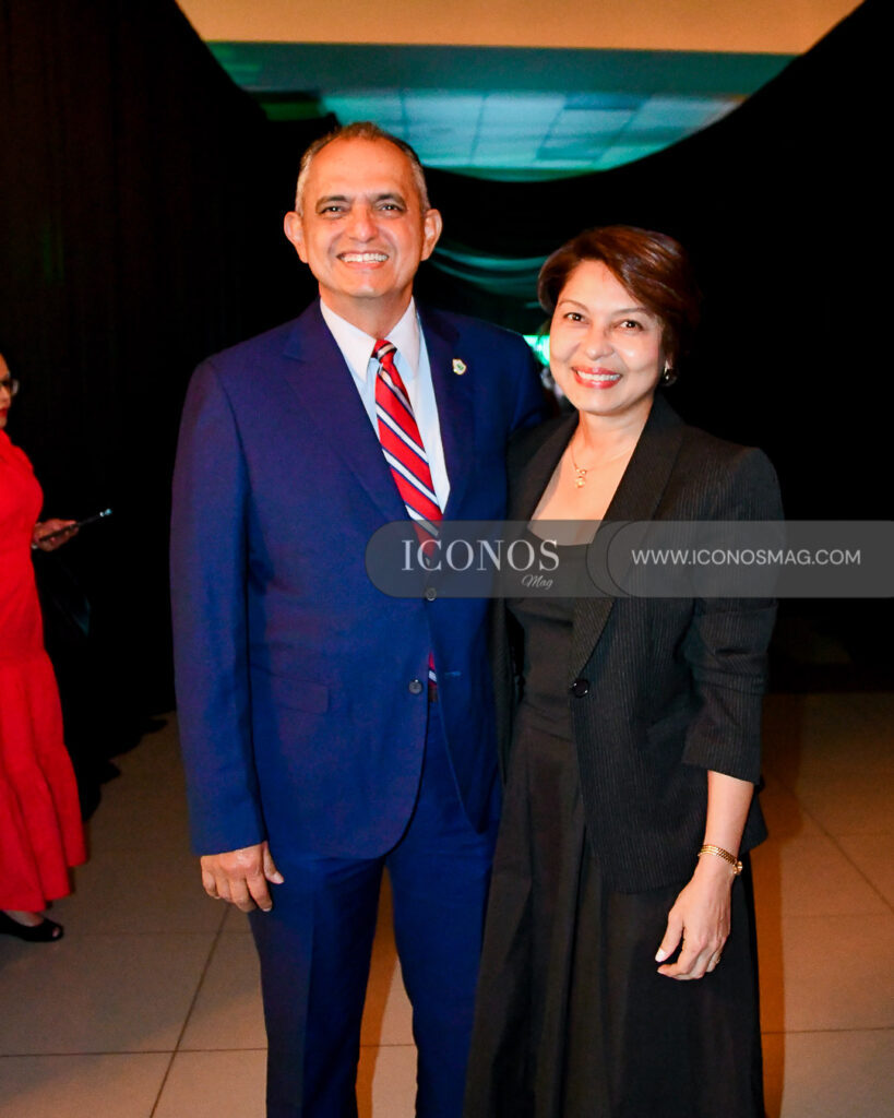 coctel alumni uth honduras aniversario