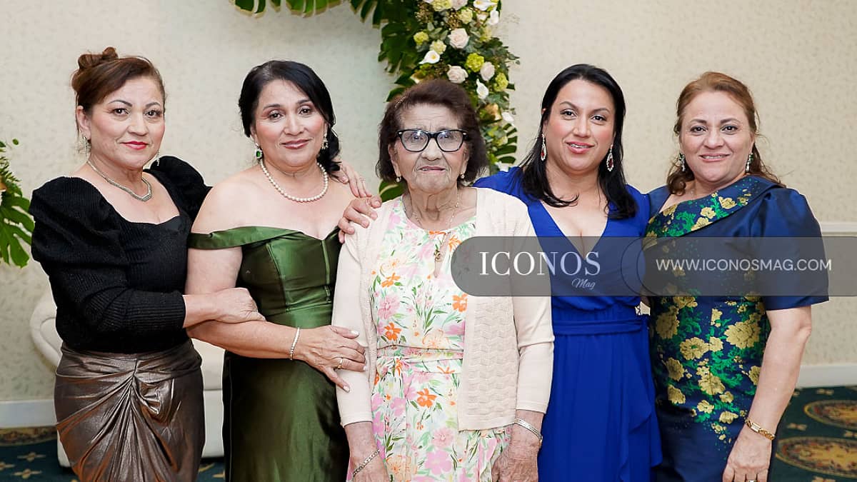 El cumpleaños de Iris Fugón de Galdámez