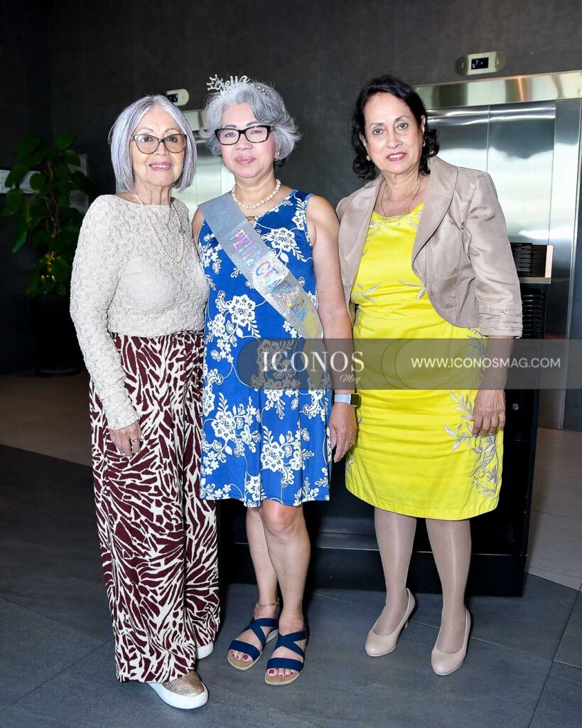 cumpleanos isabel santamaria de cruz