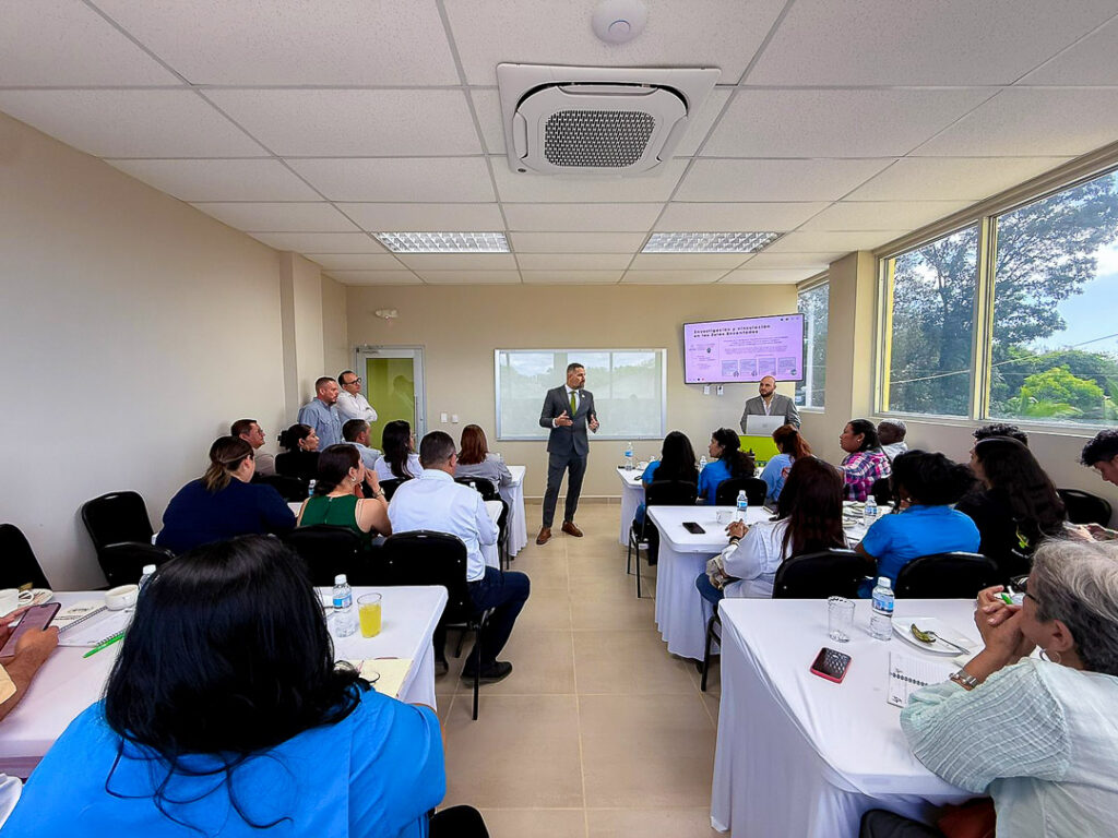 desayuno claves para un turismo insular uth honduras