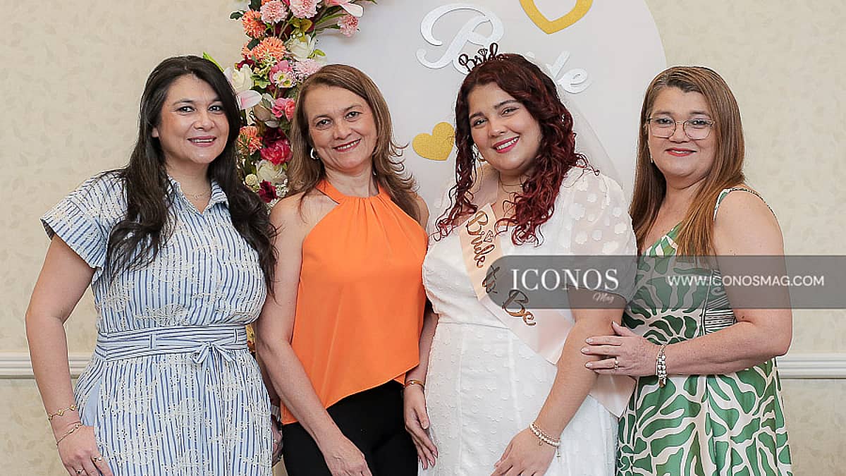 El <em> bridal shower</em> de Larissa Michelle Fajardo Sabillón