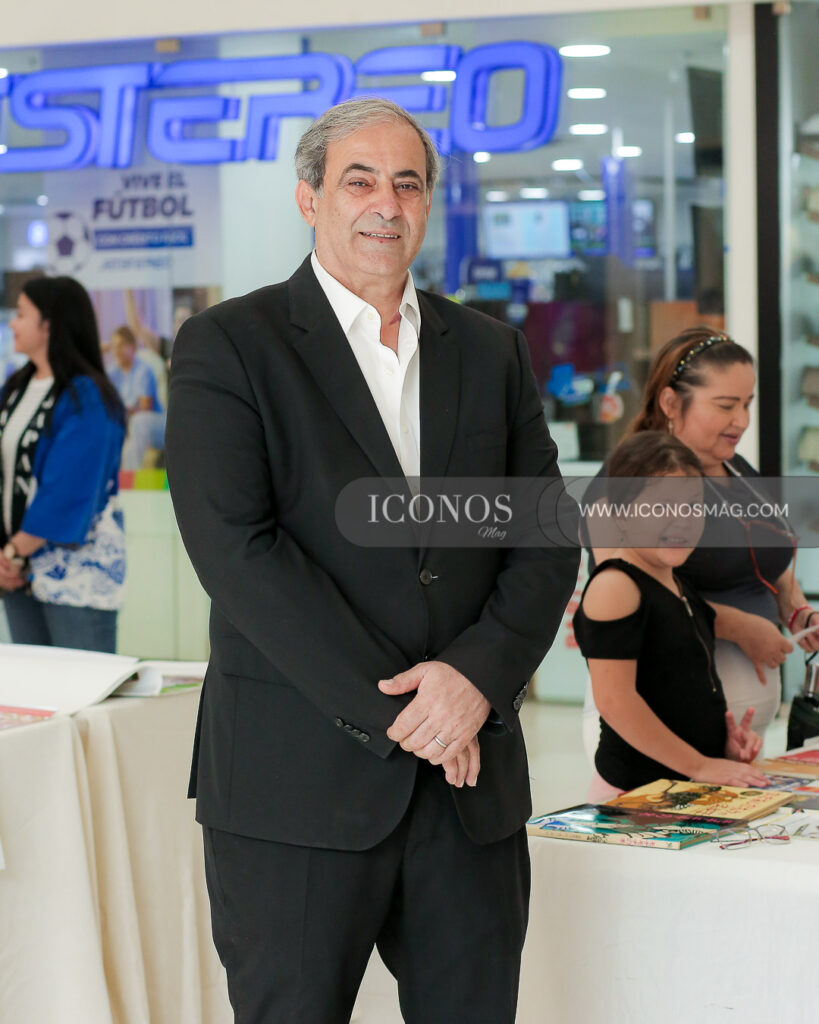 exposicion calendario japones by megamall honduras