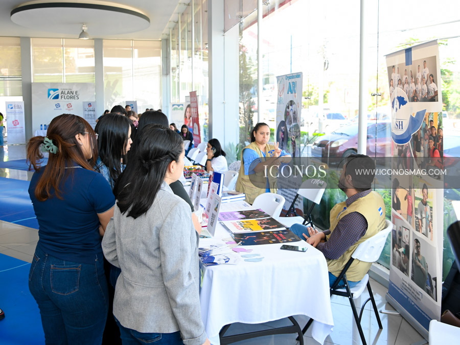feria de fundaciones grupo flores