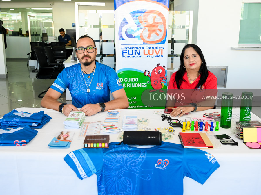 feria de fundaciones grupo flores