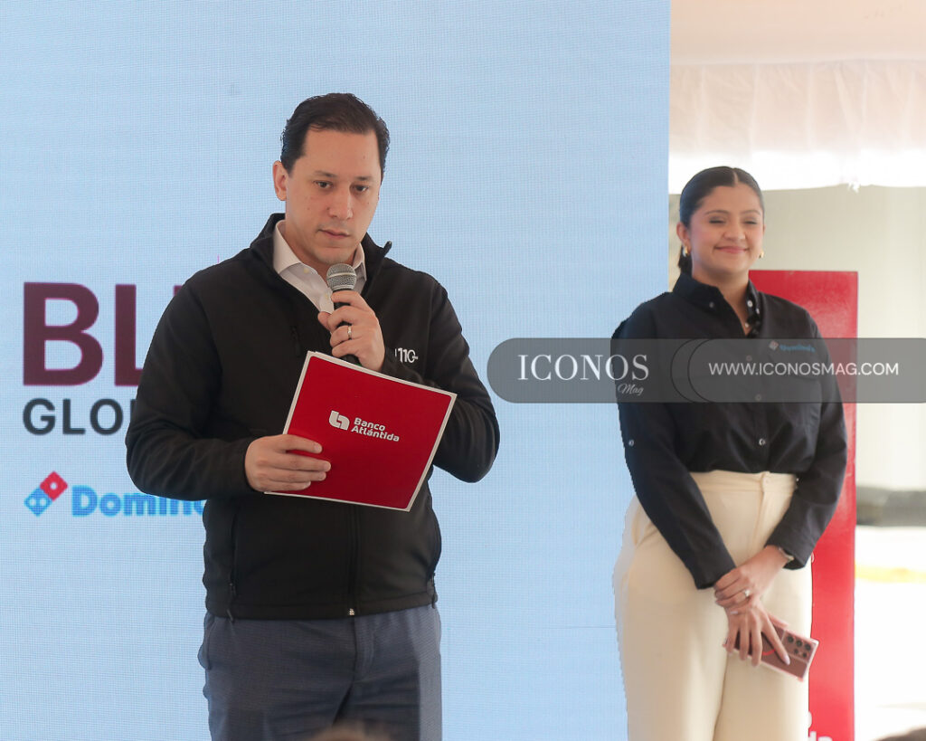 inaguracion domino bbq chicken by town center honduras