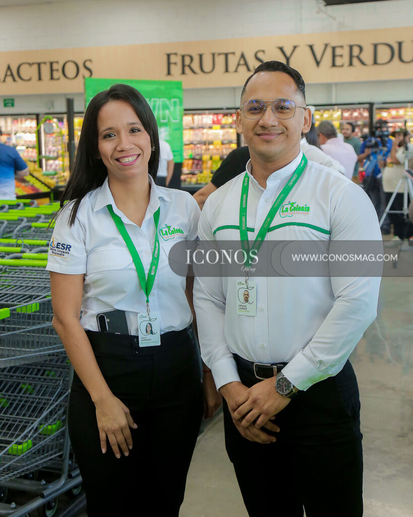 inauguracion la colonia tow center honduras