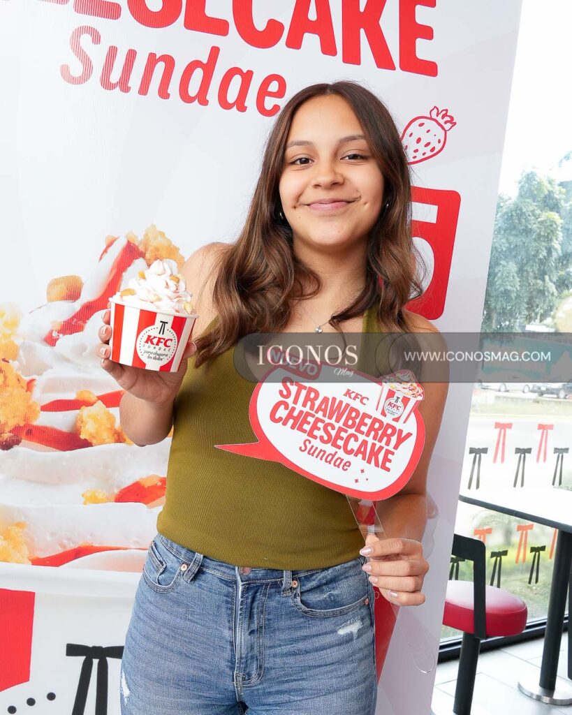 papa bites y strawberry sundae kfc honduras