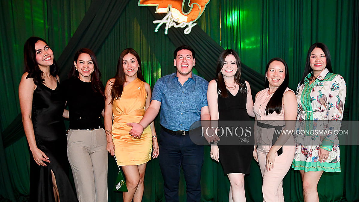 SEGUNDA PARTE El cóctel <em>Alumni</em> 2026 por el 40 aniversario de <em>UTH</em> Honduras