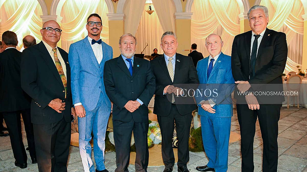 SEGUNDA PARTE El cóctel por el 17 encuentro del Consejo de las Asociaciones Profesionales de Ingenieros Civiles en Honduras