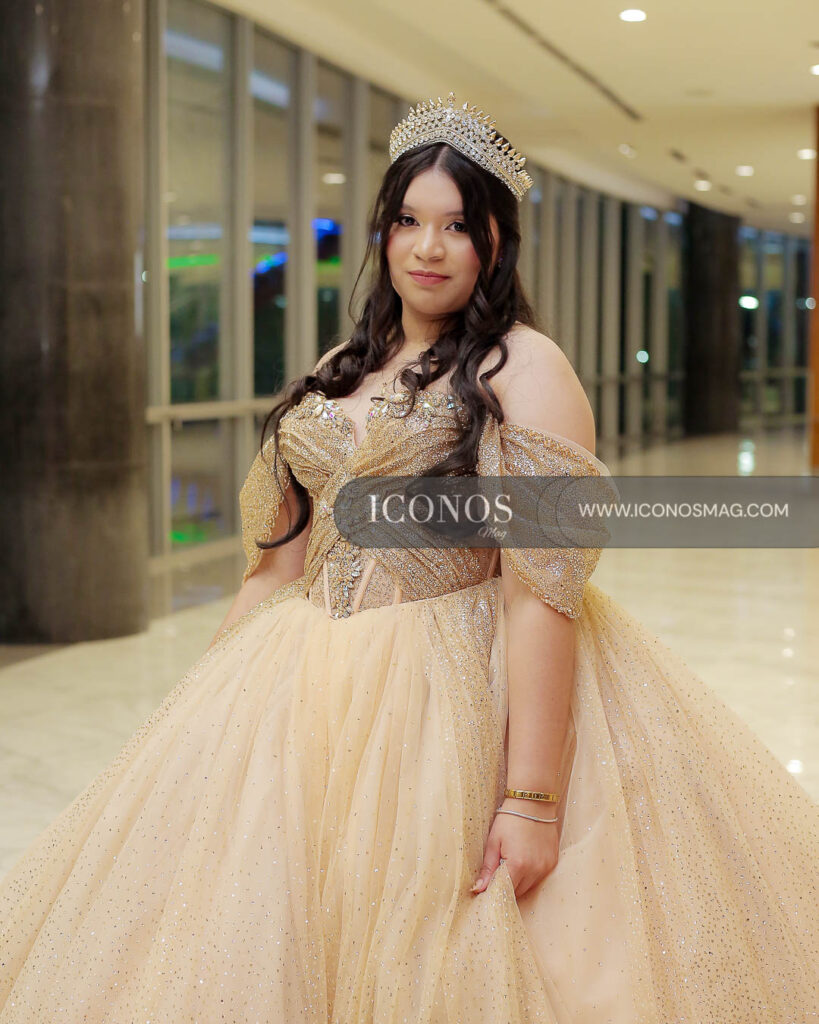 quince anos monica sofia santos gonzalez