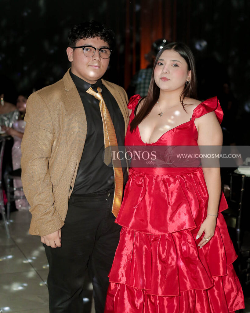 quince anos monica sofia santos gonzalez