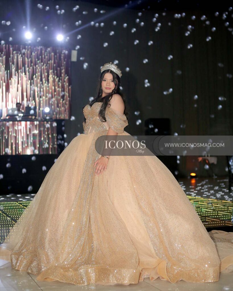 quince anos monica sofia santos gonzalez