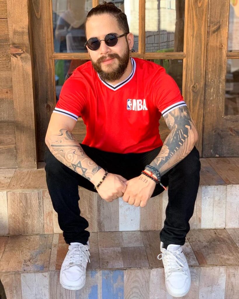 rafael robles flores