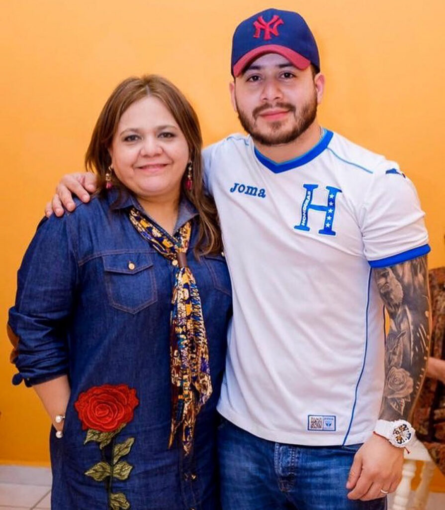 rafael robles flores