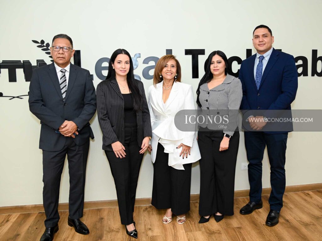 recorrido laboratorio legaltech uth honduras