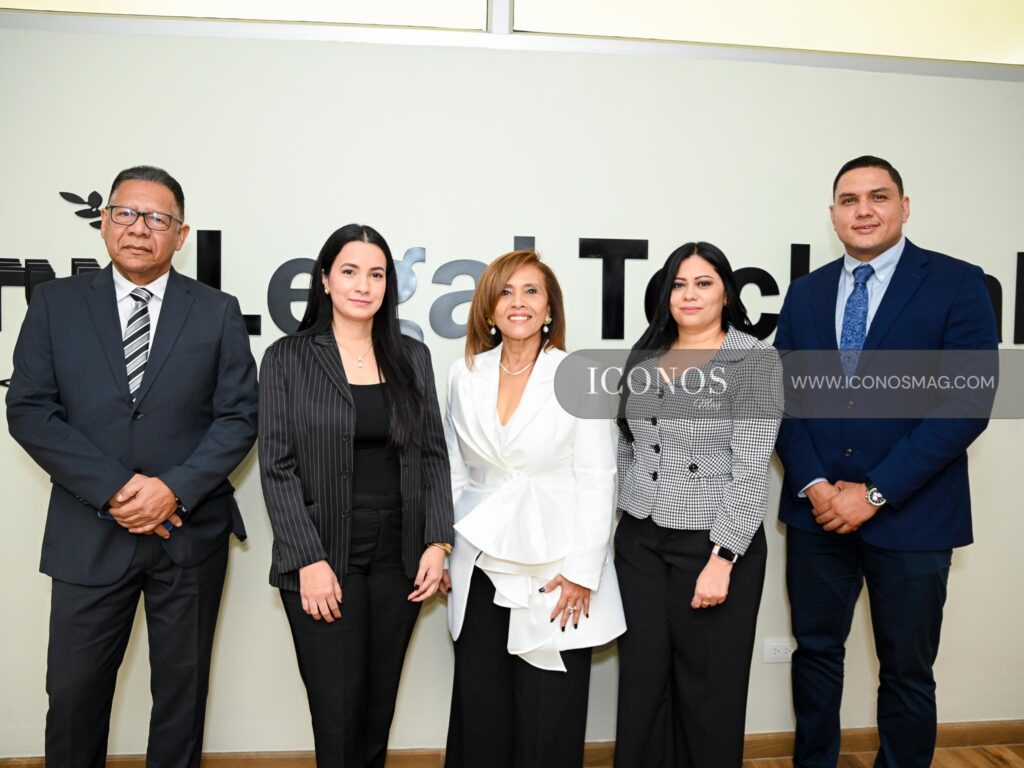 recorrido laboratorio legaltech uth honduras