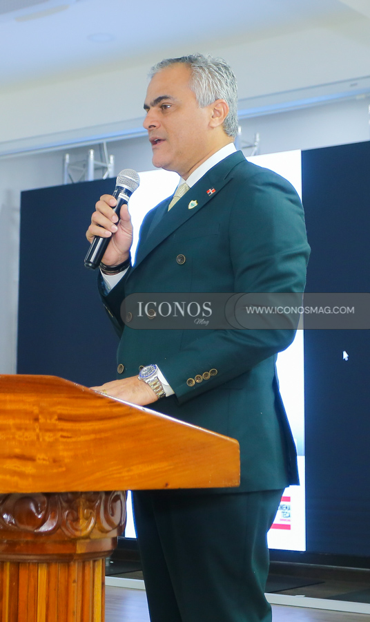 uth documental embajada dominicana