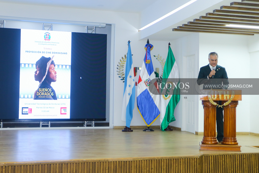 uth documental embajada dominicana