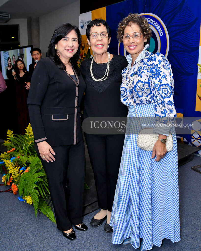 Homenaje trayectoria patricia murillo