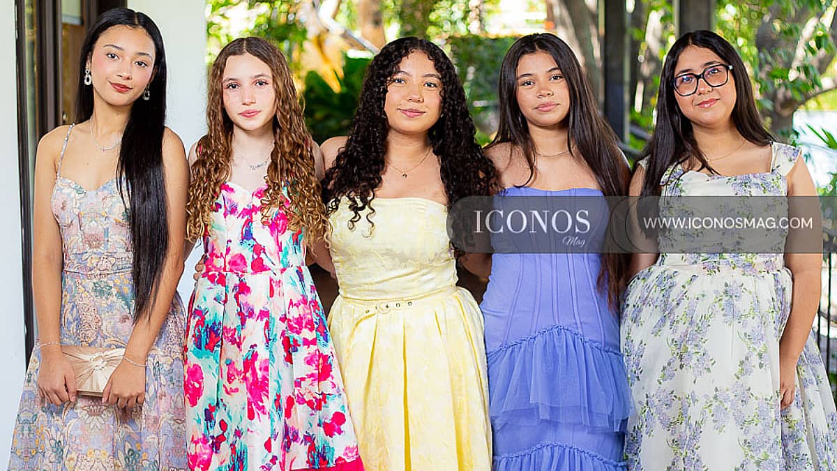 El <em>brunch</em> de los <em>Seniors ENS 2026 by Eagles Nest School</em> Tegucigalpa