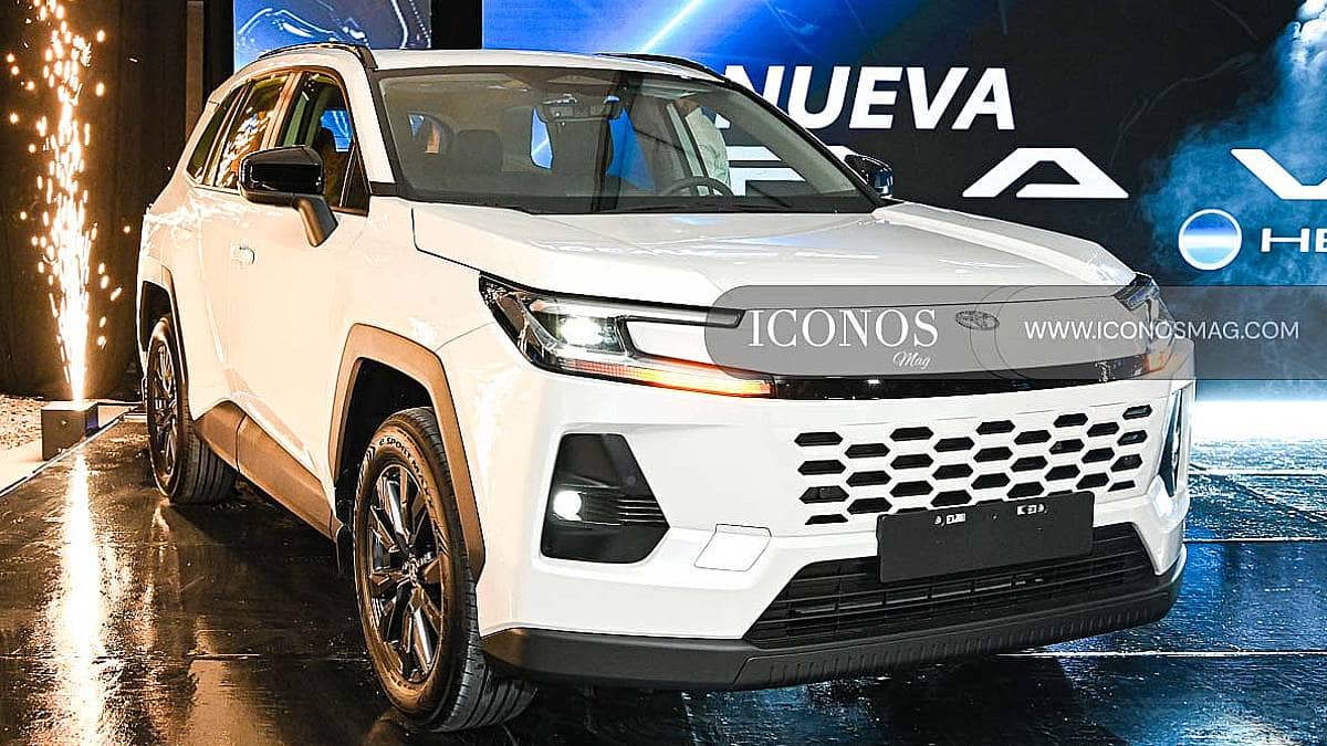 CUARTA PARTE El lanzamiento del<em>Toyota RAV4 HEV 2027 by </em>Grupo <em>Flores</em> Honduras