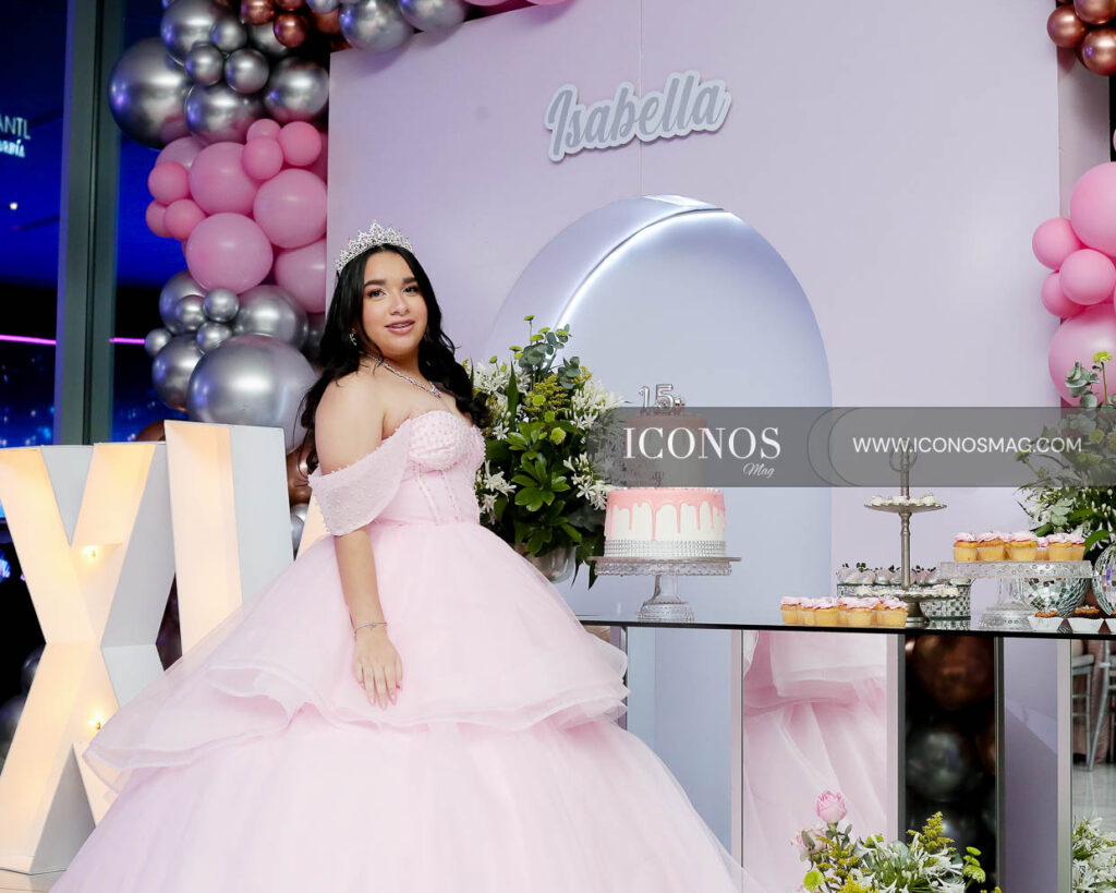 celebracion quince anos isabella maria lozano puentes